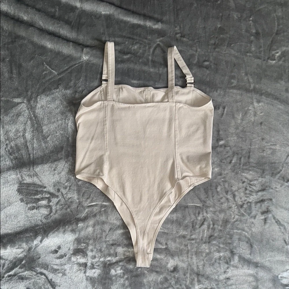 EUC H&M Cream Bodysuit with High-Cut Design - Picture 3 of 3